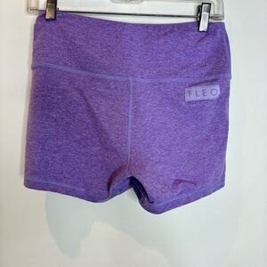 FLEO | Mid-Riese Contour Short